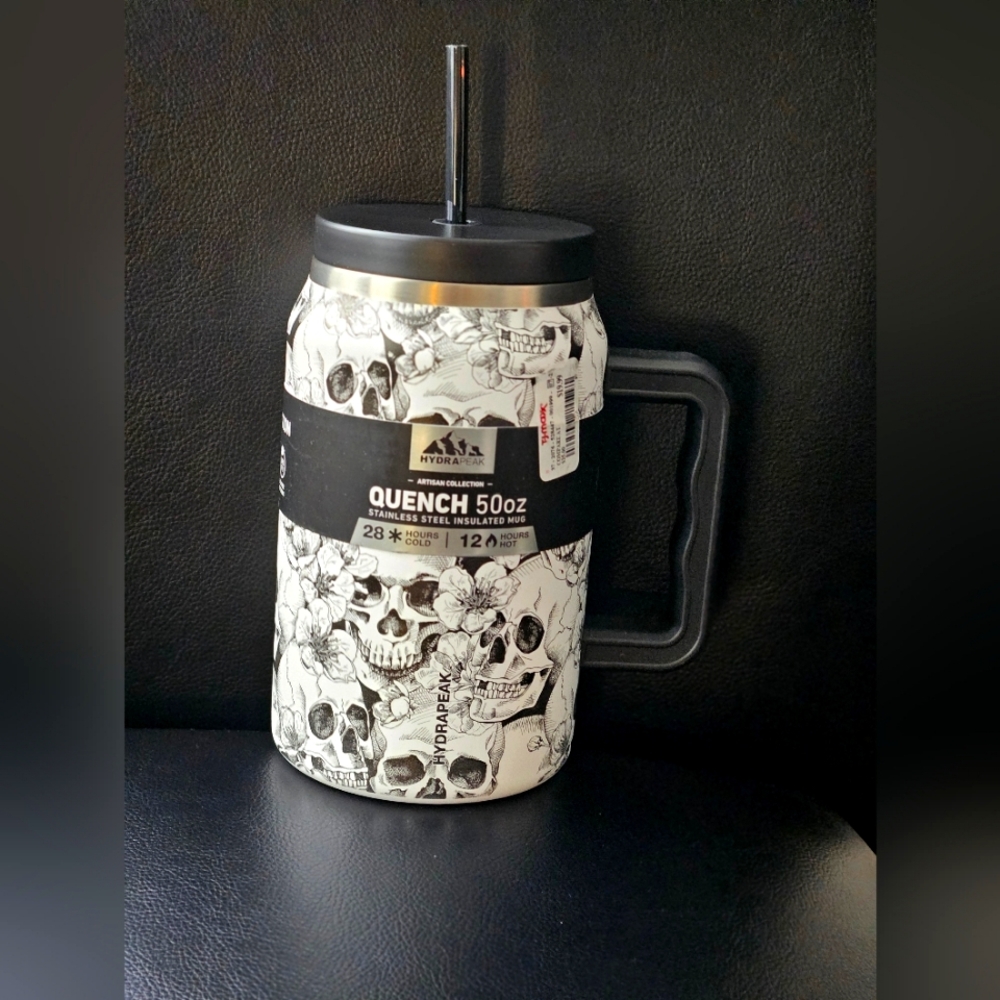 Hydrapeak skull design 50 0z stainless steel mug hot/cold